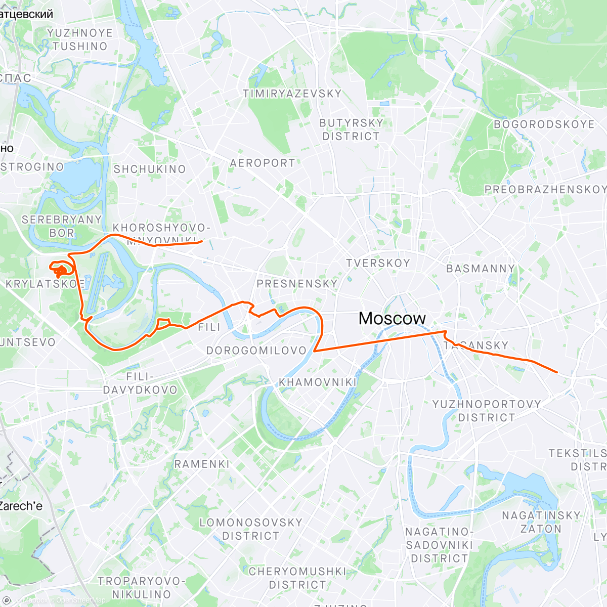 Map of the activity, Набережные, плюс Крылатское 6 малых кругов. GPS как обычно в центре срезал часть.