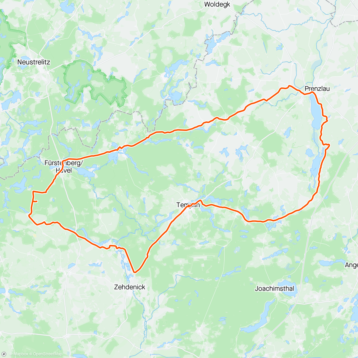 Map of the activity, Awesome long ride on some lovely roads between loads of lakes
