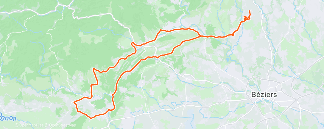 Карта физической активности (La dernière sortie CCC 2025 - en très bonne compagnie ( serrure Topin Marcel Bruno (s) Jeff Jean phiphi et Mickael maille de courte durée). / pas trop froid , du vent oui mais ravie d’avoir partagé la route - merci à tous. Bon réveillon 🍾🥂! On a même renc)