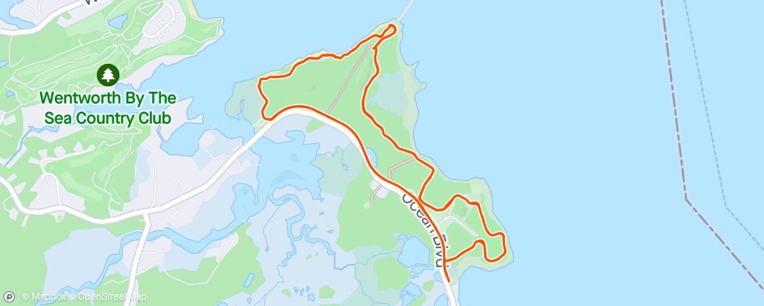 Map of the activity, Easy running on pavement, trail, sand, grass. // Glute tight but tolerable