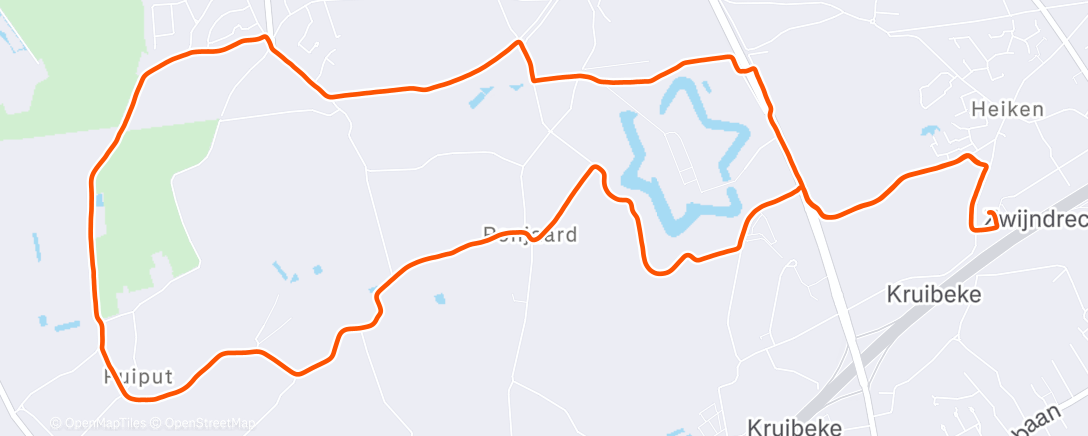 Map of the activity, Ai, die witte schoenen…