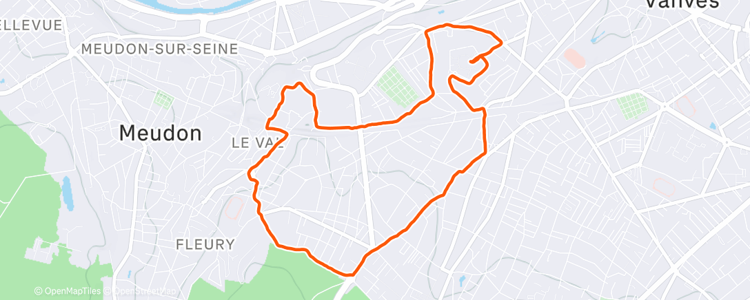 Map of the activity, Footing court