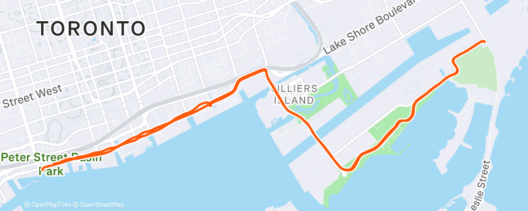 Карта физической активности (Trying to find post-run food places that are open.  *UPDATE*: I found a place called Shoppers Drugmart)