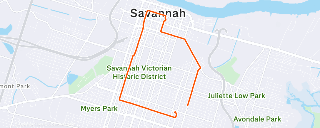 Map of the activity, Critical Na

Critical Mass