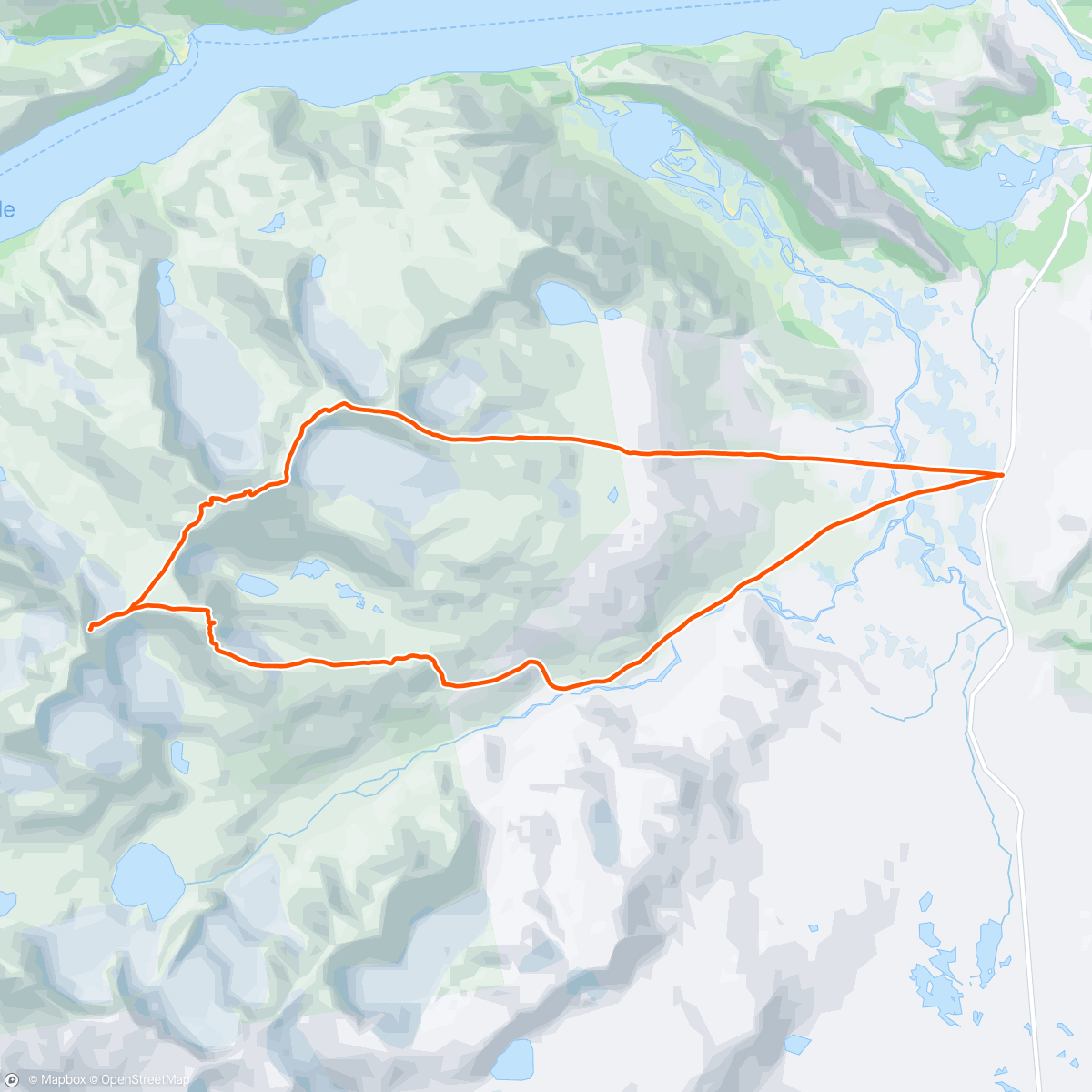 Mapa de la actividad, Årets fineste tur i høyden. Gjendealpene leverer igjen:-) Til Høgdebrotet 2226, Steinflytinden 2318, Tjønnholstinden 2331 med retur via Tjønnholsokslet 2149.