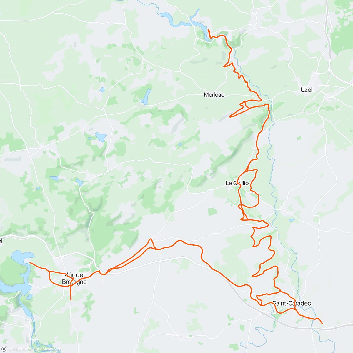 Karte der Aktivität „Sortie vélo sur Voie verte et Rigole d'Hilvern jusqu'au lac de Bosmeleac”