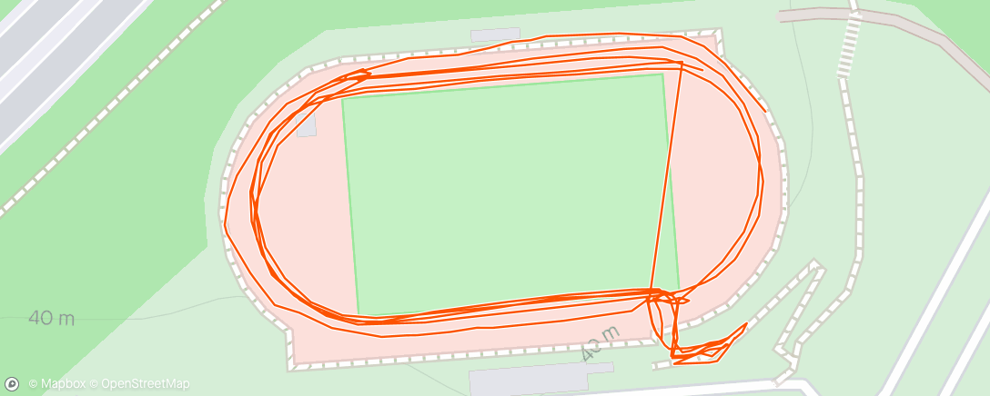 Map of the activity, 800m training with MM (2x200m, 1min rest; 2x300m, 1.30min rest; 2x200m, 1min rest) 🥵
