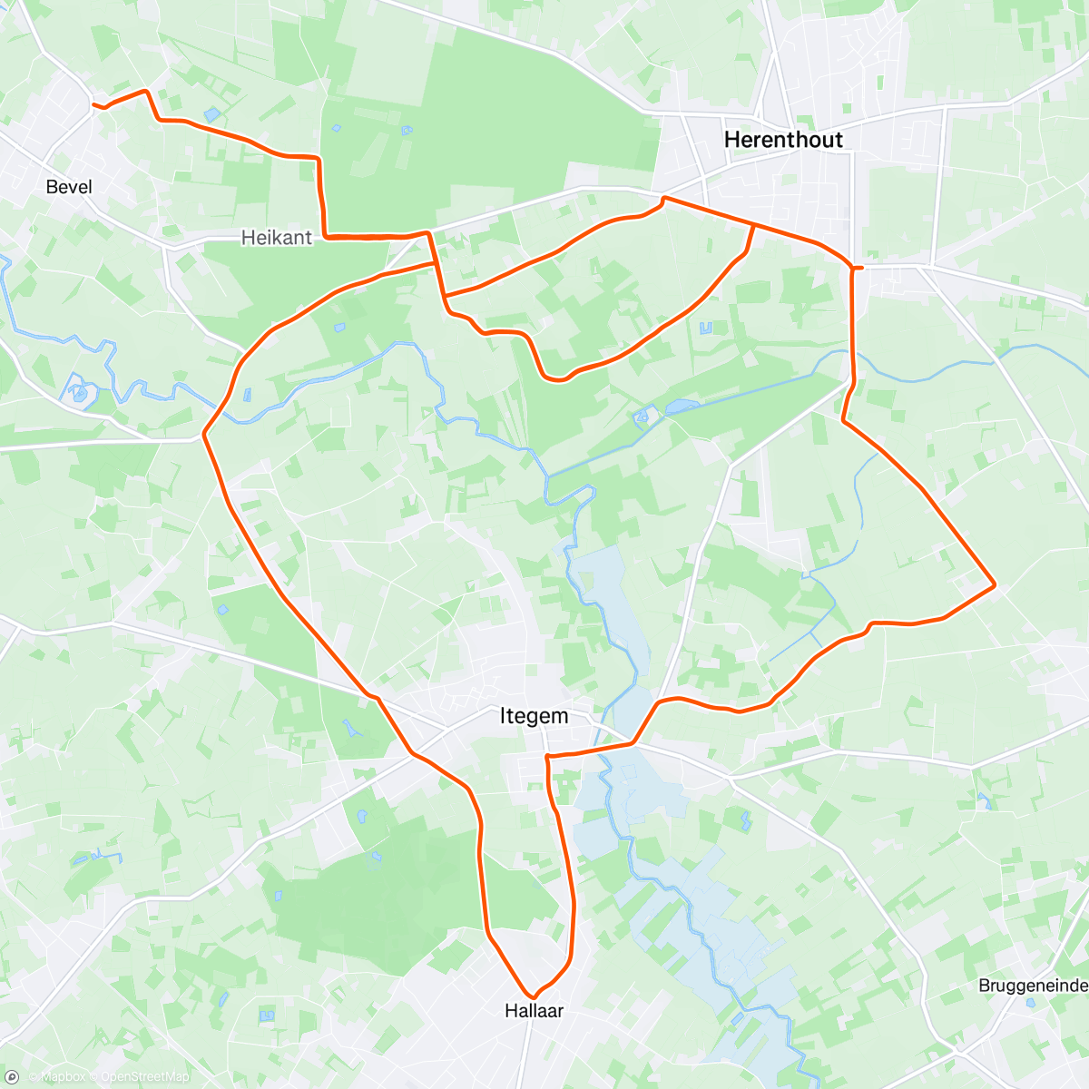 Mapa da atividade, Voor de niet-Antwerpenaren: wikipedia legt jullie graag uit wat nieuwjaarszingen is