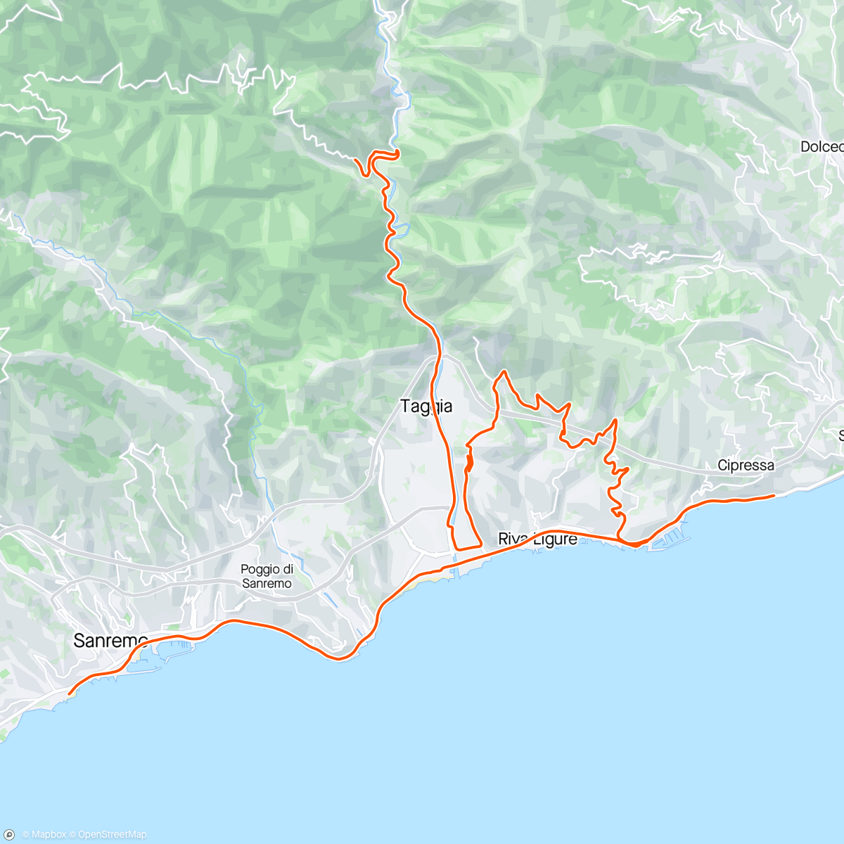 Map of the activity, ROUVY - Race: Challenge Sanremo | Italy 45 km- 2 mins 30 late to start line so made it a good chase ..