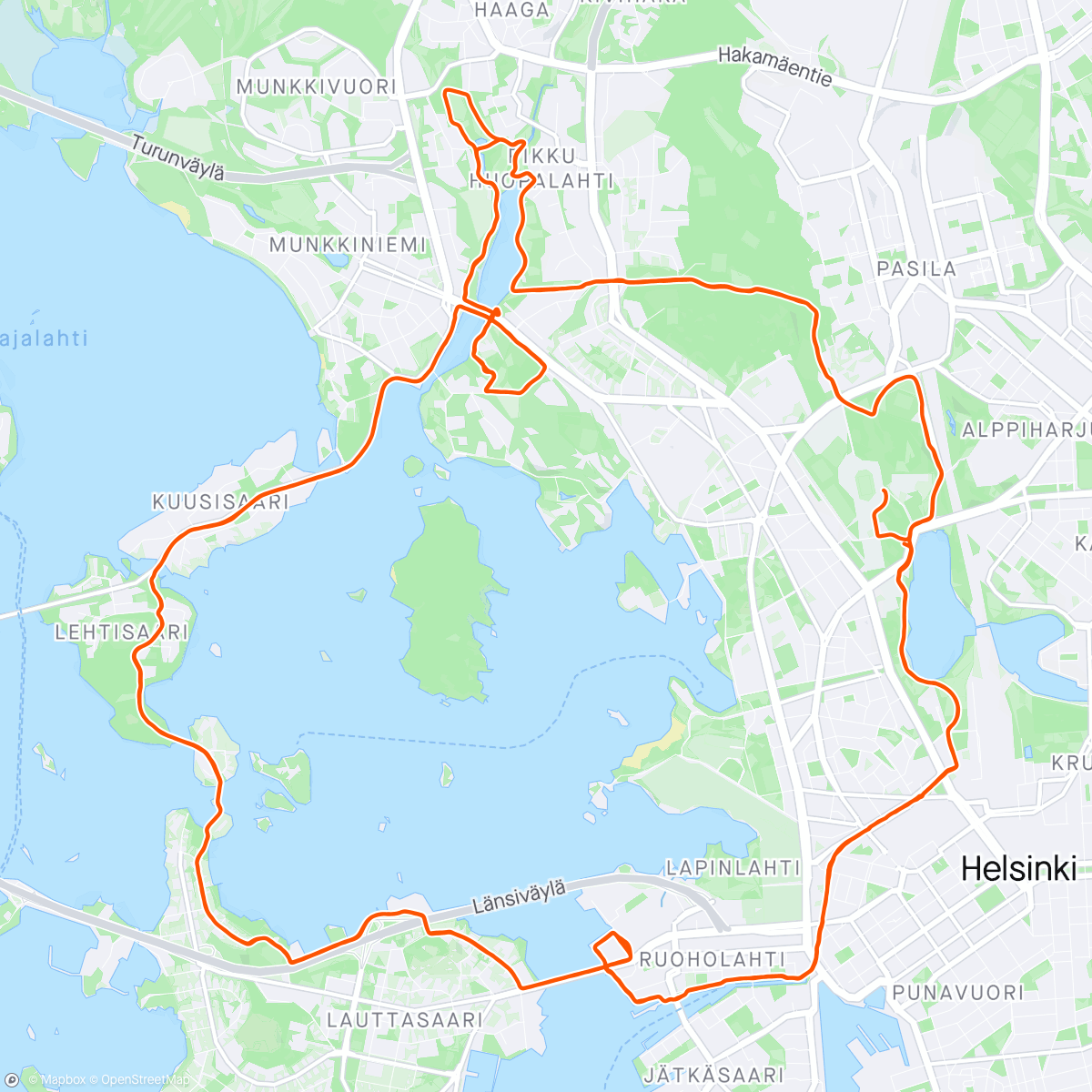Map of the activity, Helsinki City Marathon 
…colline, sentieri nei boschi e che costeggiano laghi e mare, vento gelido che taglia il viso… ma un cielo azzurro che toglie il fiato… grazie Helsinki…
