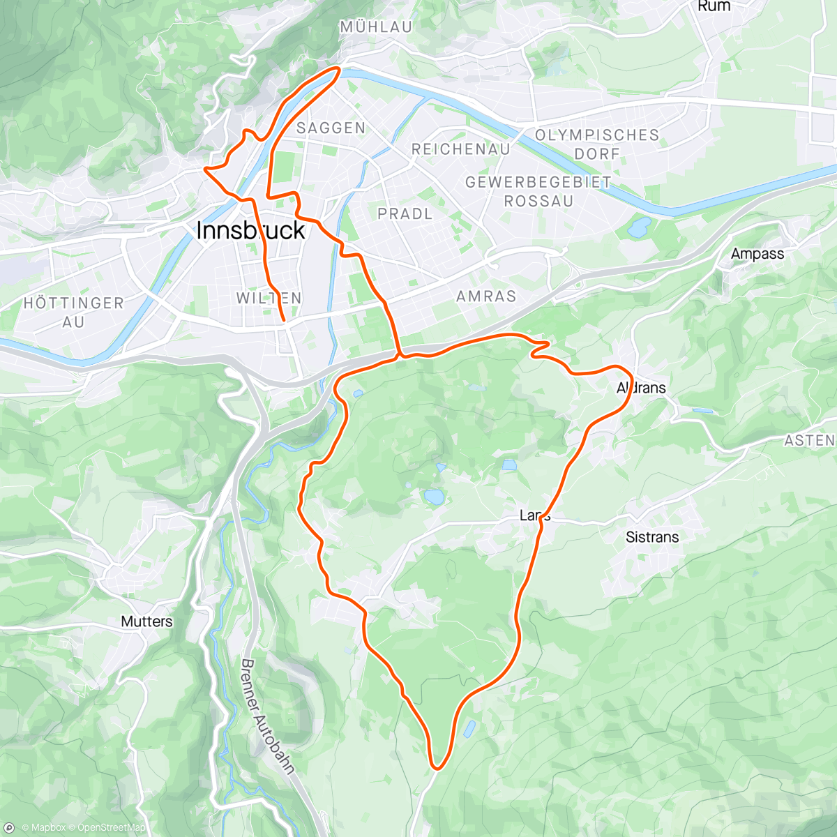Karte der Aktivität „Zwift - Group Ride: 3R VOLT Interval Ride [~2.6-3.2 w/kg avg] (C) on Achterbahn in Innsbruck”