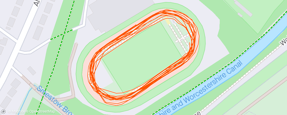 アクティビティ「W&B track - fast stuff… WU; 600m, 3x150m」の地図