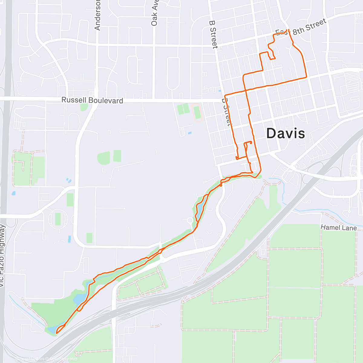 Mappa dell'attività Low energy, some business downtown, then to arboretum, dressed too warmly, not pleasant (confusing California weather, even in winter surprisingly warm when the sun shines), anyway, exercise completed 🌤️☀️🌖🤷🏼‍♀️🚶🏼‍♀️📇📁🌸