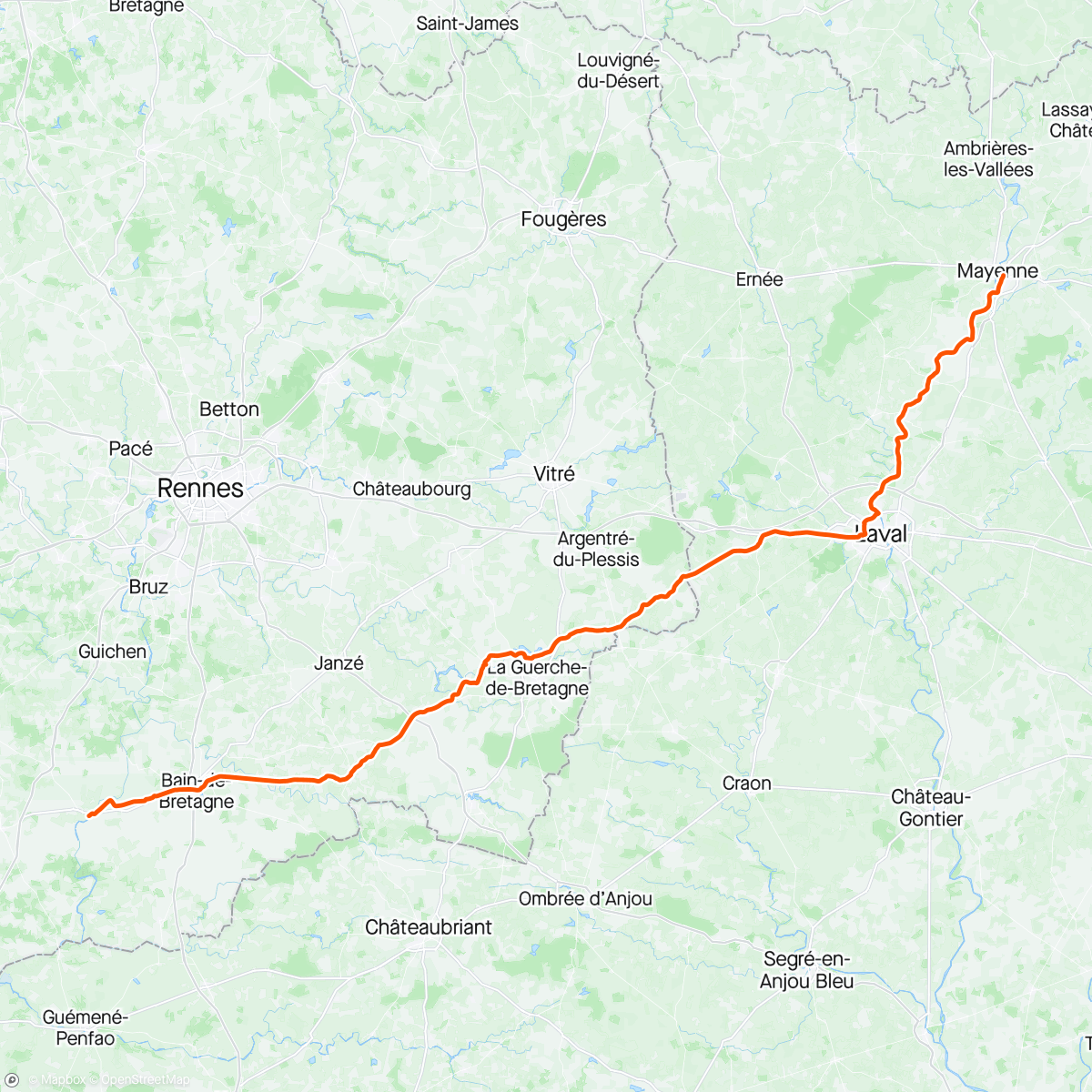 Mapa da atividade, Étape 9 • Collines, puis rivières La Seiche et La Mayenne