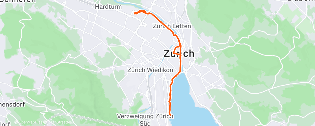 Map of the activity, Little bit of a city run today 🏙 Still early enough for it not being too crowded 😅
Enjoy the weekend, and your long runs 👍