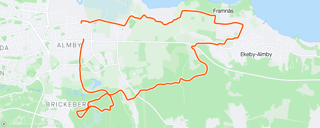 Mappa dell'attività Cykel snurr 😊. I dag låg helgen som en blöt filt över mig.. men fint i skogen.