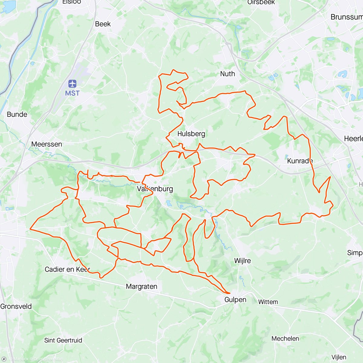 Mappa dell'attività Morning loop LtD gravelfest. Afternoon worldcup recon. Balance act these days🤣