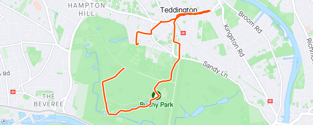 Map of the activity, Just a leisurely stroll to get our legs working again after a 9 hour shift marshalling the London Marathon yesterday 😅