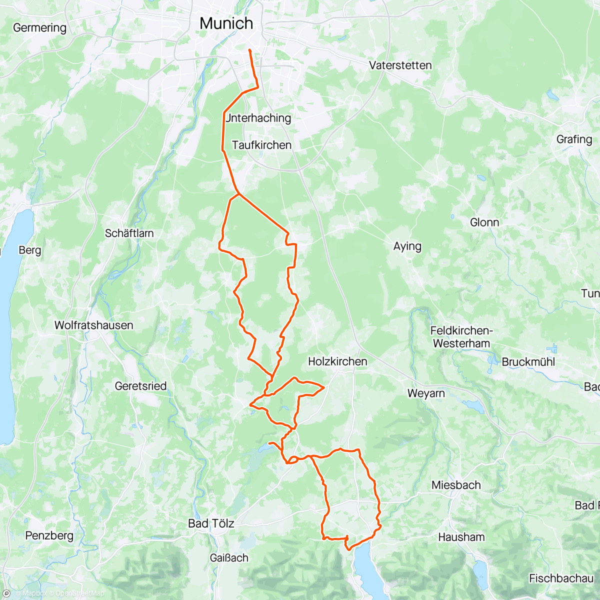 Map of the activity, Shades of Speed Event "Hell of North" Bavaria.

The first 45k I was riding with my Wahoo. At the first LABE Station I gave my Wahoo a participant that had no battery anymore on his device.