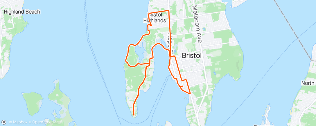 Karte der Aktivität „Hello Bristol, RI West Half Marathon loop”