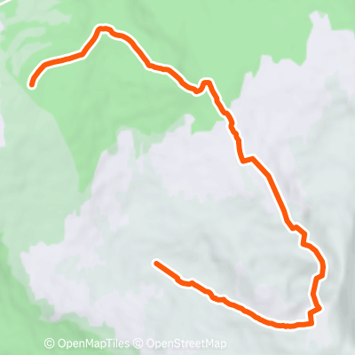 Tredjetoppen North Side Descent (Tredjetoppen north side) 3.8 mi