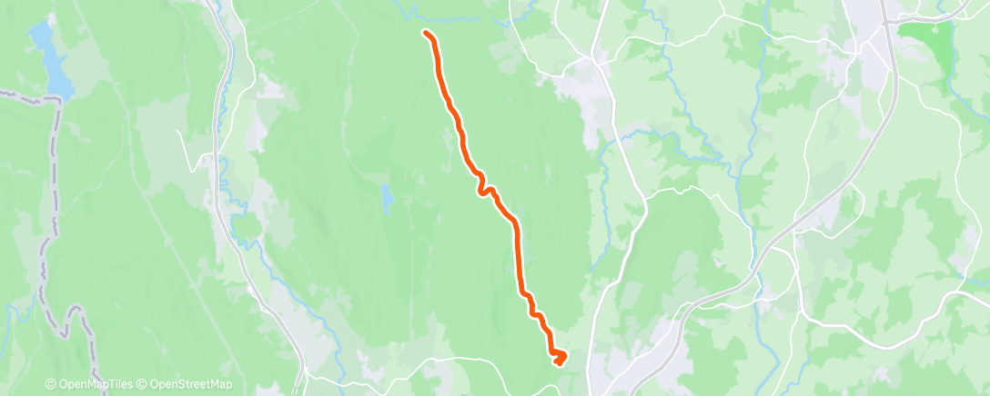 Map of the activity, Tur på skinski. Ble sent i dag så en rolig tur på skinski, eller skiglede drepe ski som man også kan kalle det. Skirenn til helgen så bare holde kroppen i gang uten å bruke overkropp så mye.