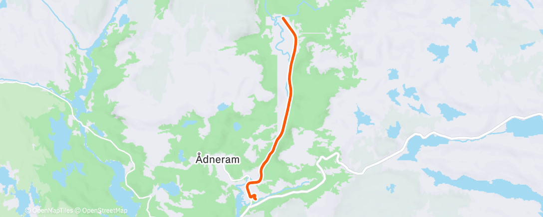 Map of the activity, Skiene dessverre fremdeles i boden, men superb forhold for løping