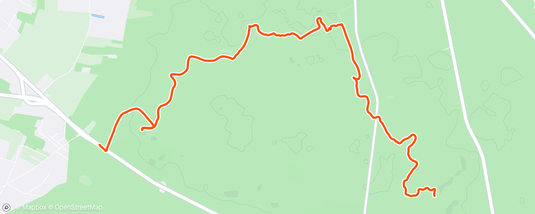 Karte der Aktivität „Avec Fontainebleau running
Beug sur la montre. 14 au lieu de 16kms et un pied en moins 😅”