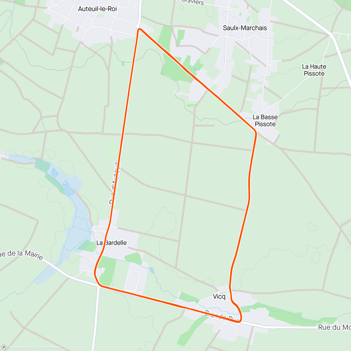 Mapa da atividade, Course de Saulx-Marchais. Trois quarts de la course seul avec de beaux efforts