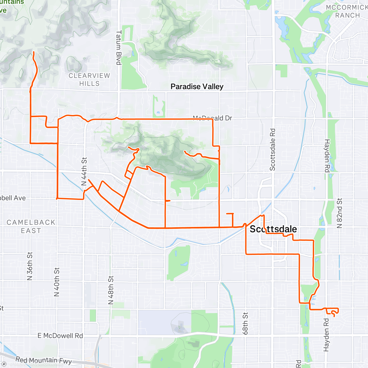 Carte de l'activité Only way to break in a new bike is a KOM Hunt! Nice riding around Phoenix with my new teammate Scott a new friend Nick!