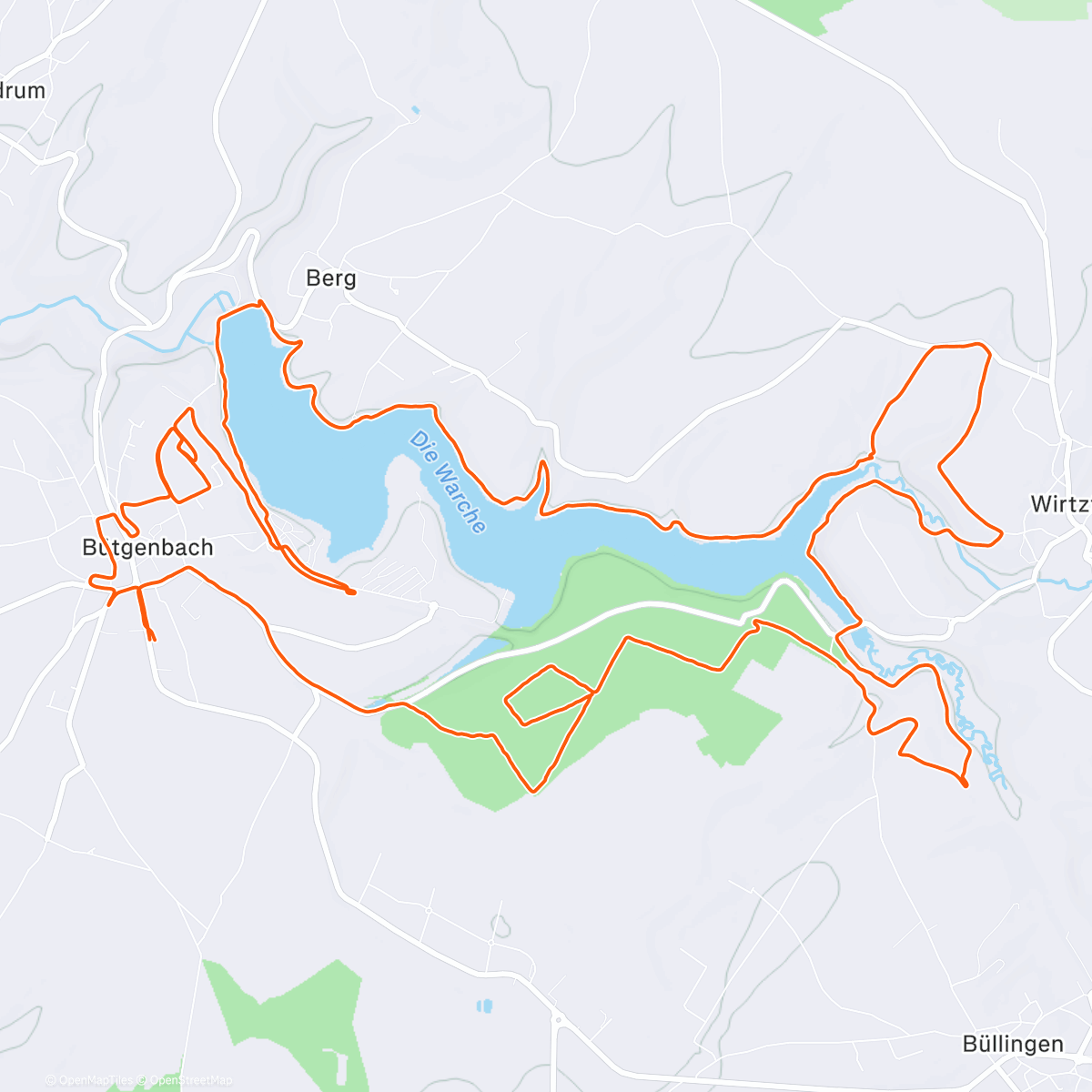 Map of the activity, Cozy -5 degrees  and ☀️ … let’s go for a Christmas half 🏃‍♀️ including the traditional round around a lake 😎 Merry Christmas 🎄 everyone