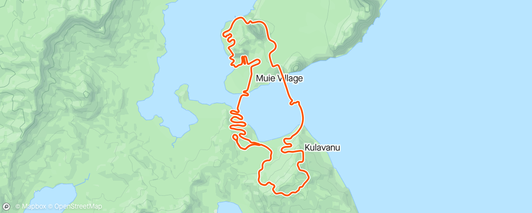 「Zwift - Mountain Route in Watopia. 60 min div soner. Svinghjulet på rulla subber, så ikke noen lette watt i dag. Må vel ha ny rulle 🙅」活動的地圖