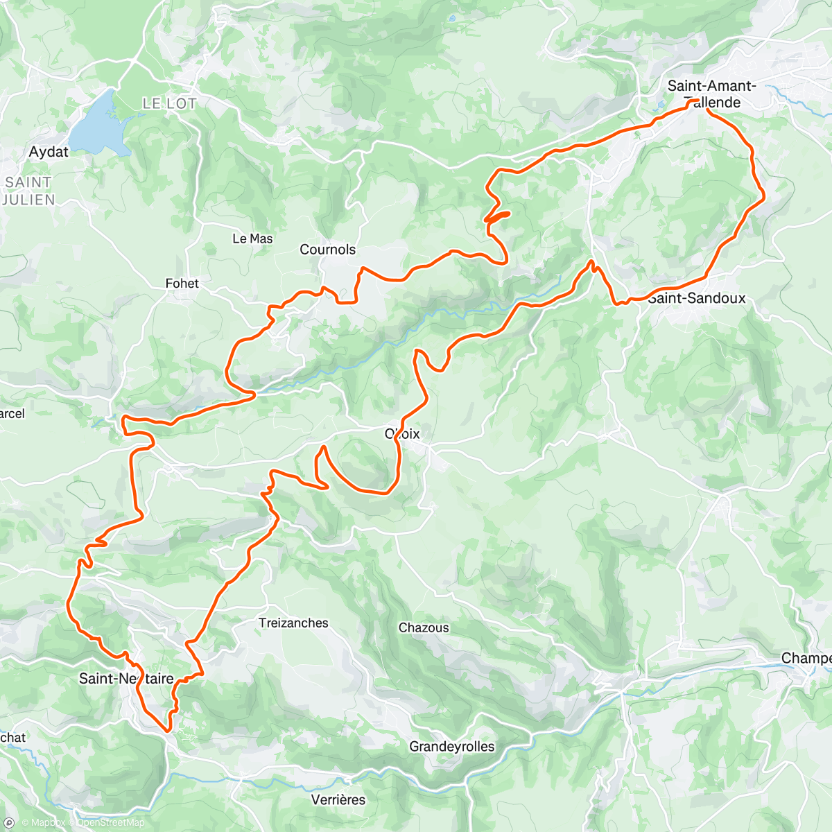 「VTT / Grottes de Châteauneuf」活動的地圖