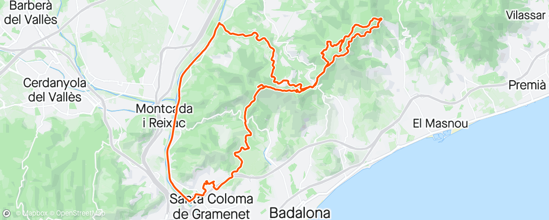 活动地图，Bicicleta de montaña por la tarde