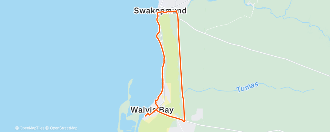 Map of the activity, Around the dunes, back on the beach.