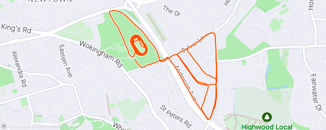 Map of the activity, Track again.
Steady hills to warm up
2*1M (4min) 4:46, 4:45
5*400 (90s) ~ 68s
4*200 (60s) ~31s
