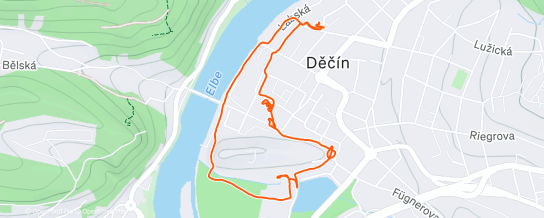 Карта физической активности (Chůze 79t/13:41/^32.3m @ Decin (Tuesday))