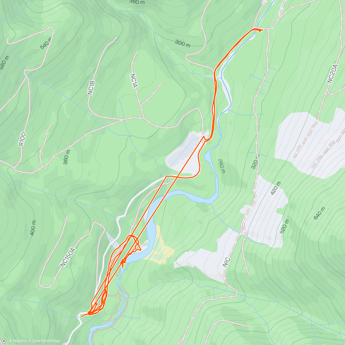 Map of the activity, A hike and a splash